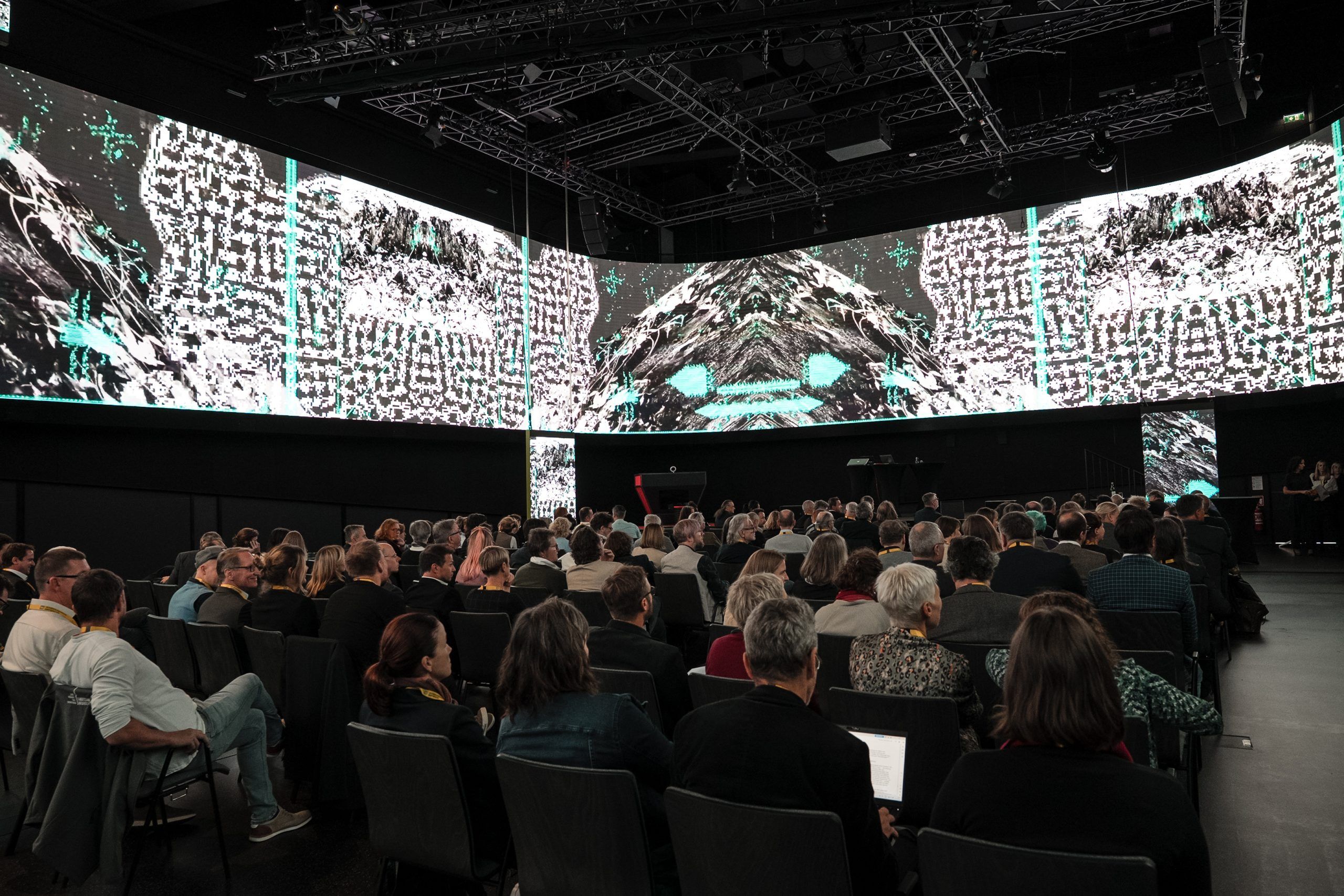 video wall, screening
